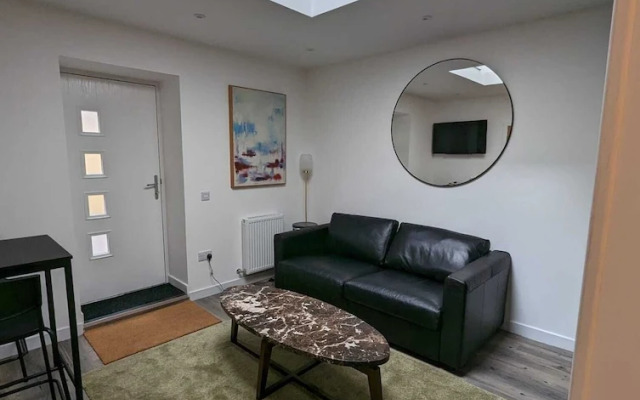 Rowantree Hotel