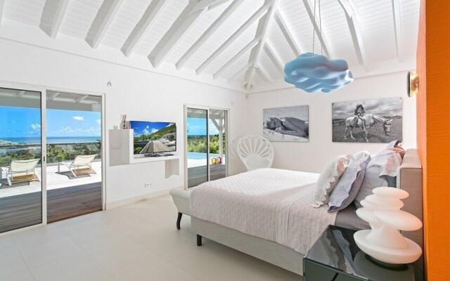 Villa Discovery