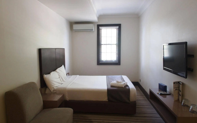 Southern Cross Hotel
