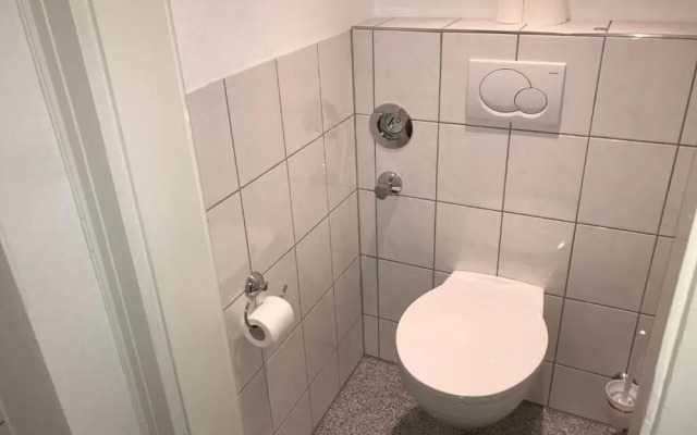 A&S Hostel Bonnerstr. 64