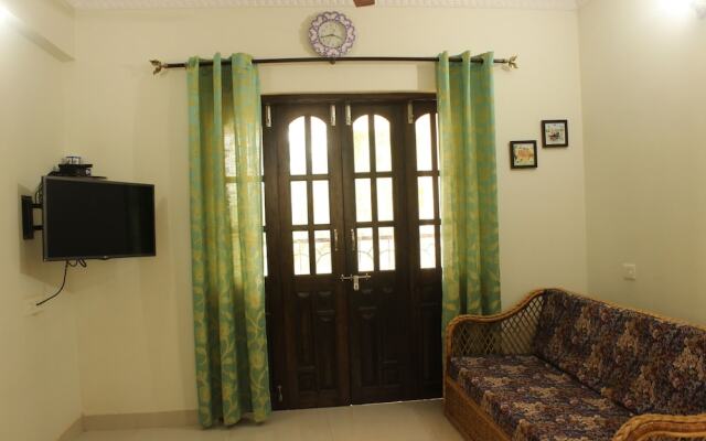 OYO 6237 Home Cozy 2BHK Candolim