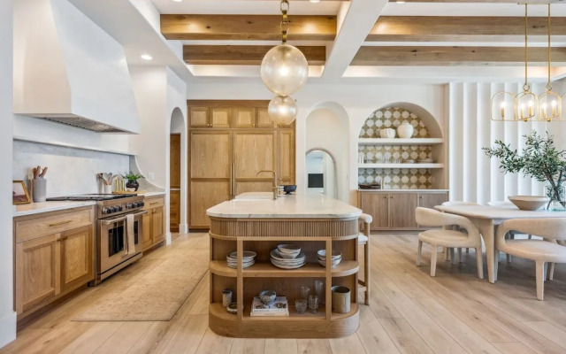 Rosemary 7 Bedroom Home