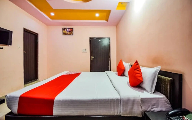 Hotel Prabhave & Dining Hall By OYO Rooms