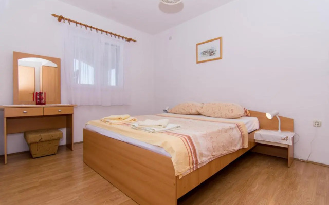 Apartments Slanada