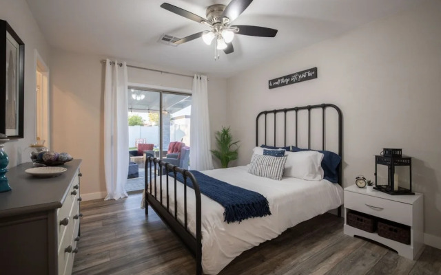 Scottsdale Osborn 3 Bedroom Home by RedAwning