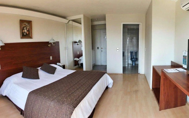 Piero's Hotel