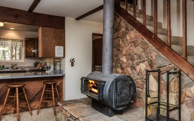 Secluded South Lake Tahoe Home by RedAwning