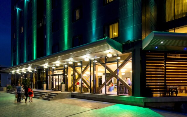 Best Western Plus Fusion Hotel