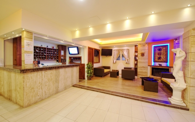 Philoxenia Hotel & Spa