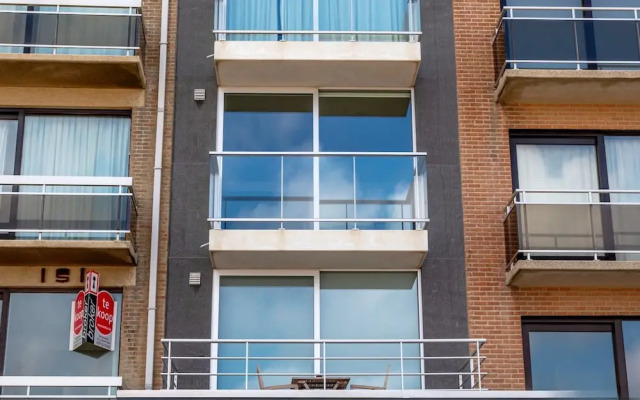 Modern Coastal Apartment in Koksijde