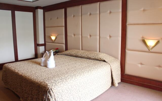 Grand Royal Plaza Hotel Chachoengsao