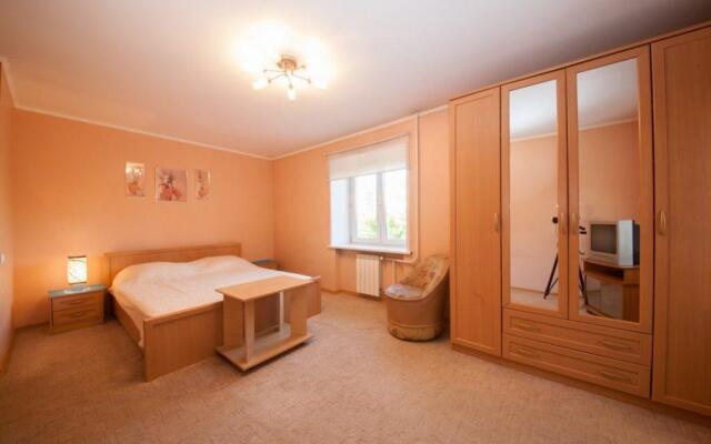 Apartments Kvartirov on str. Ady Lebedevoj, bld.91