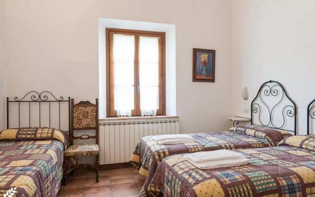 Rosemary apt With Shared Pool Family fun