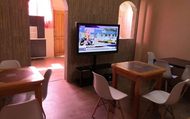 1 Hostal Galeria - Adults Only