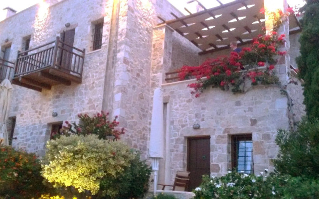 Lithos Traditional Houses