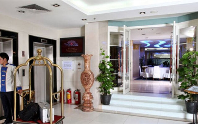 Bao Son International Hotel