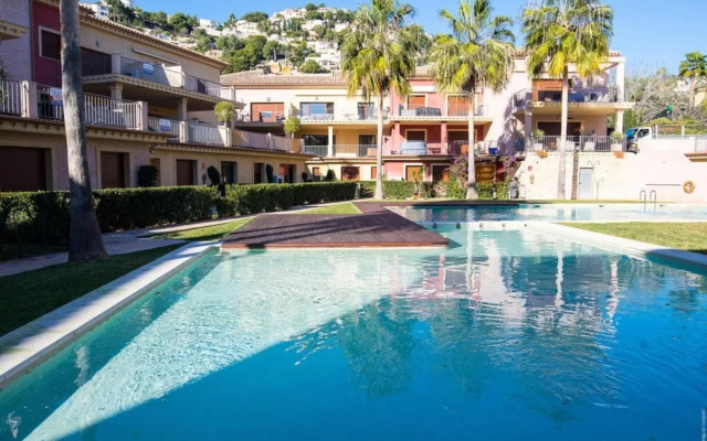 Beautiful apartment in Moraira, pools