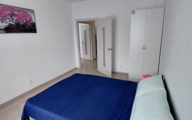 Апартаменты на проспекте Академика Сахарова