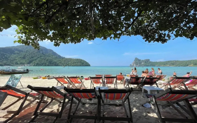 Phi Phi Twin Palms Bungalows