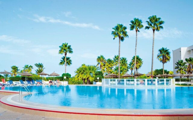 Hotel Tropicana Club & Spa