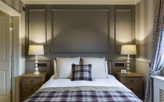 Down Hall Hotel