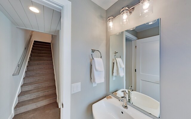 1072wcat 4 Bedroom Home