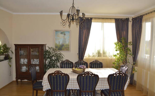 Villa Karina