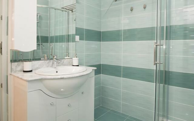 Apartment Batistei near Old Town
