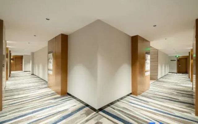 Yeste Hotel (Nanning Zhuxi Avenue)