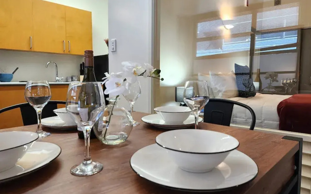 U Suites on Egmont