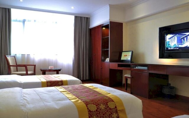 Dezheng Hotel