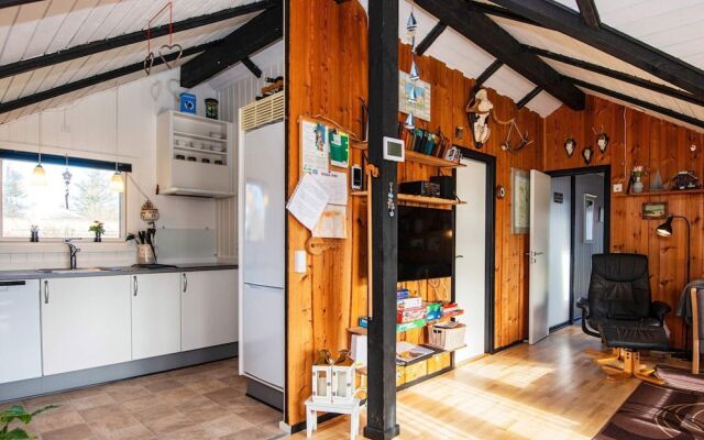 6 Person Holiday Home in Ulfborg