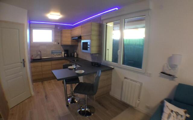 Rare, cosy studio terrasse au coeur de St-Jorioz