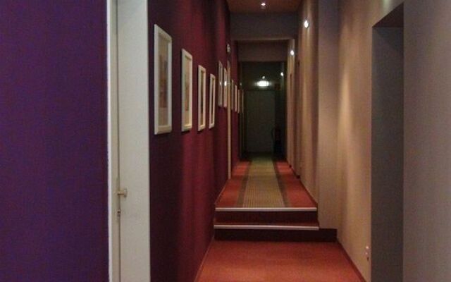 Pension De Lux