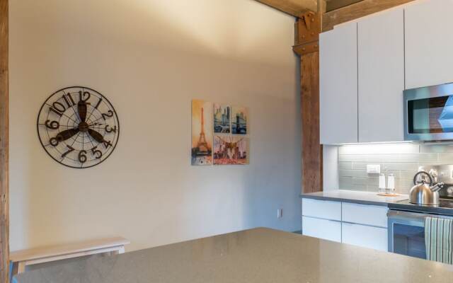 The Skyline Art Lofts at Jersey City