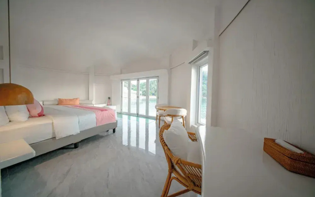 69 Resort & Beach Club by Loccal Collection, Labuan Bajo