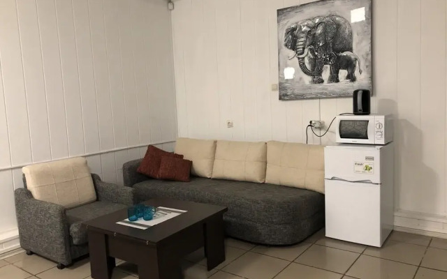 Port House Home Mini Hotel