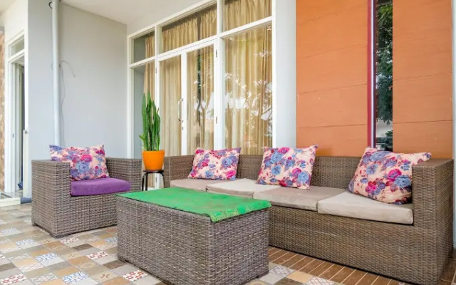 Tiara Family Residence by OYO Rooms