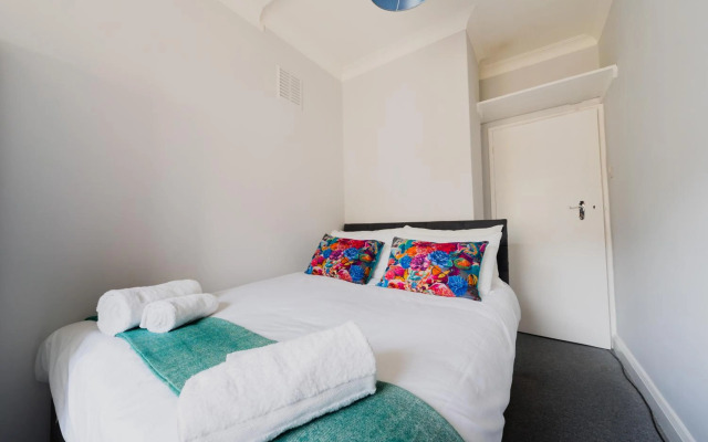 2-bedroom Apartment in Baker Street