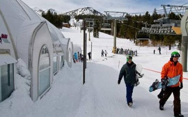 Meadow Ridge Townhomes