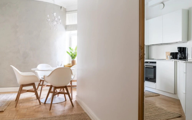 Gorgeous and peaceful 1br in city center