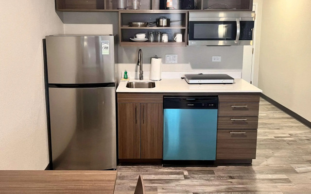 MainStay Suites Bourbonnais - Kankakee