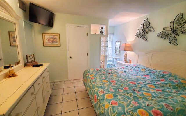 Siesta Beach#205 - 2 Br Condo