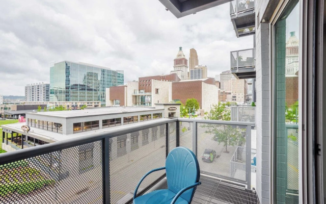 TWO CozySuites at the Banks 18