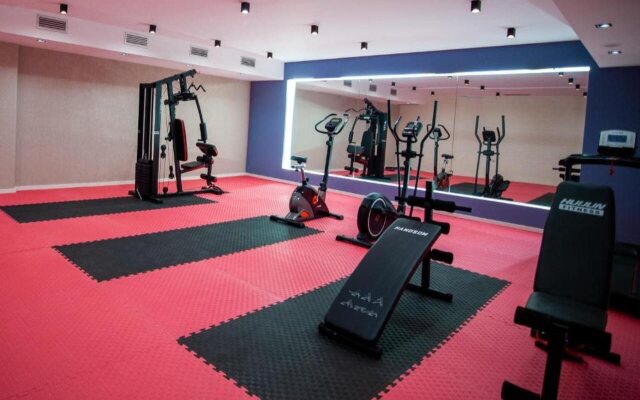 Doanesia Premium Hotel And Spa Tirana
