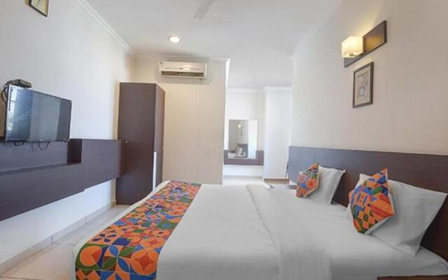 FabHotel White Clouds