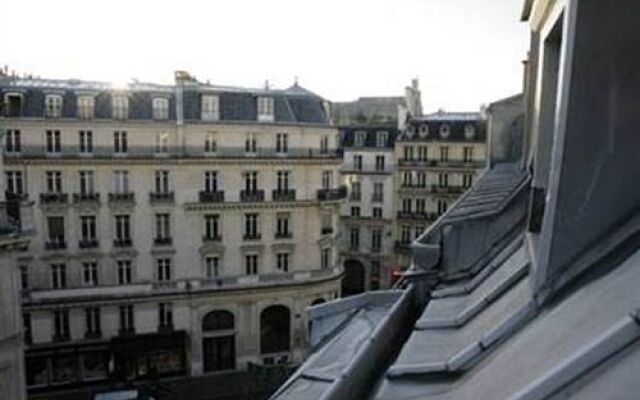 Appartement Paris Haussmann Saint Lazare