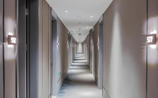 Home Inn Shanghai Bund Temple