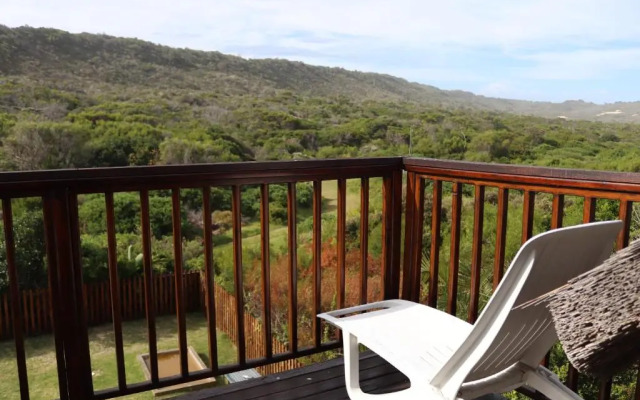 Seaside Vacation Studio @ Shearwater Myoli Beach