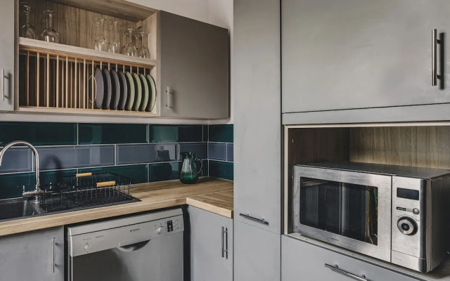 Heron House - Luxury Grand Designs Eco-home
